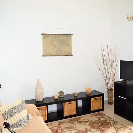 Next To Alfama And Santa Apolonia Metro Apartment Lisbon