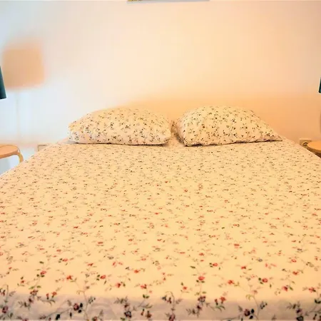 Apartment Next To Alfama And Santa Apolonia Metro *
